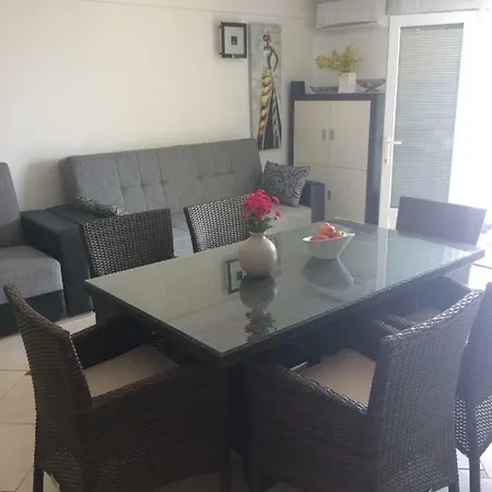Apartment Ema *