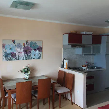Ema Apartment
