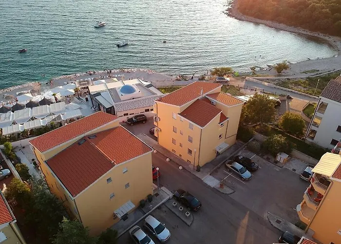 Ema Kožino