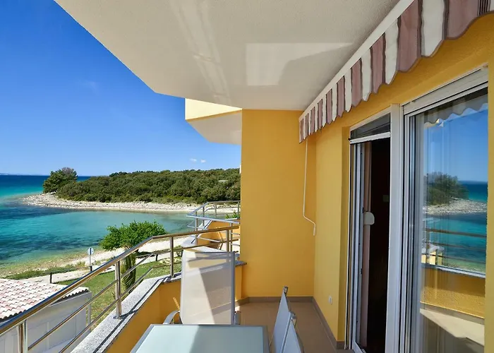 Διαμέρισμα Ema Kožino